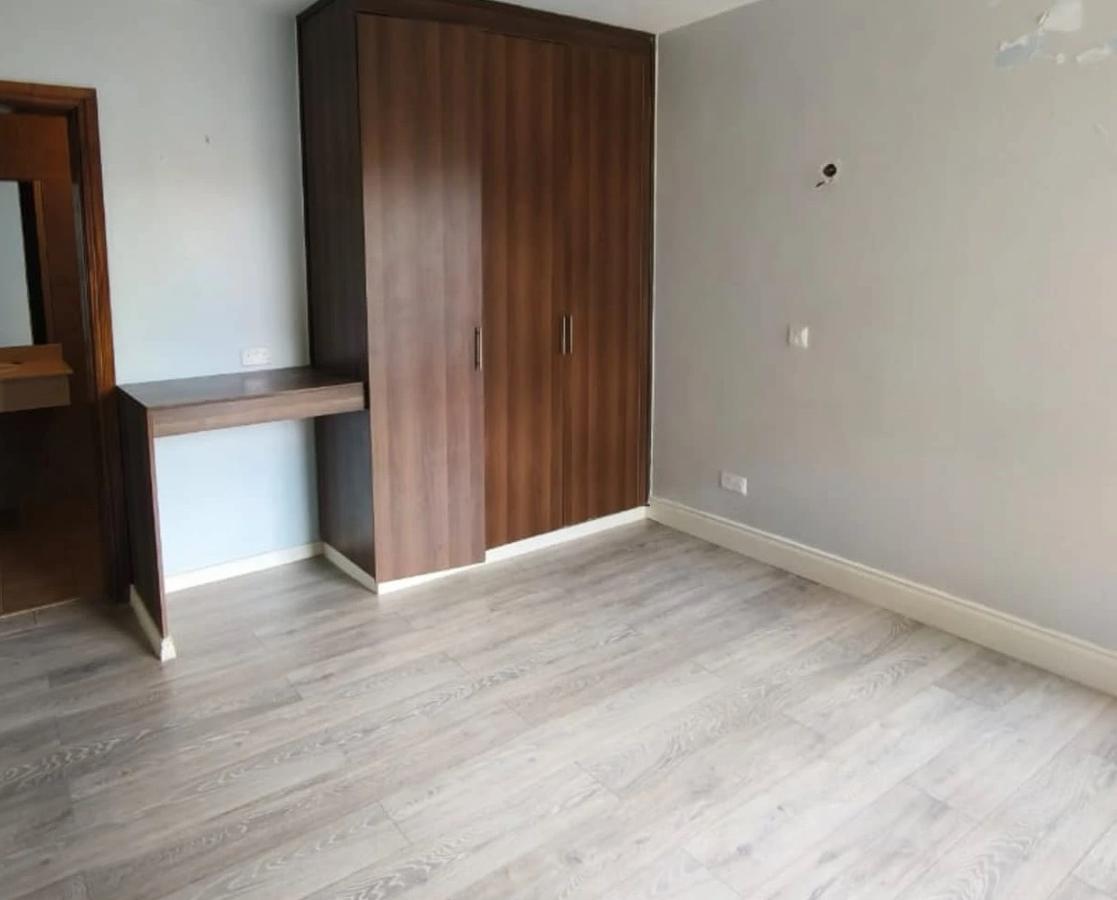 3 Bed Apartment with En Suite at Kilimani Estate Nairobi - 8