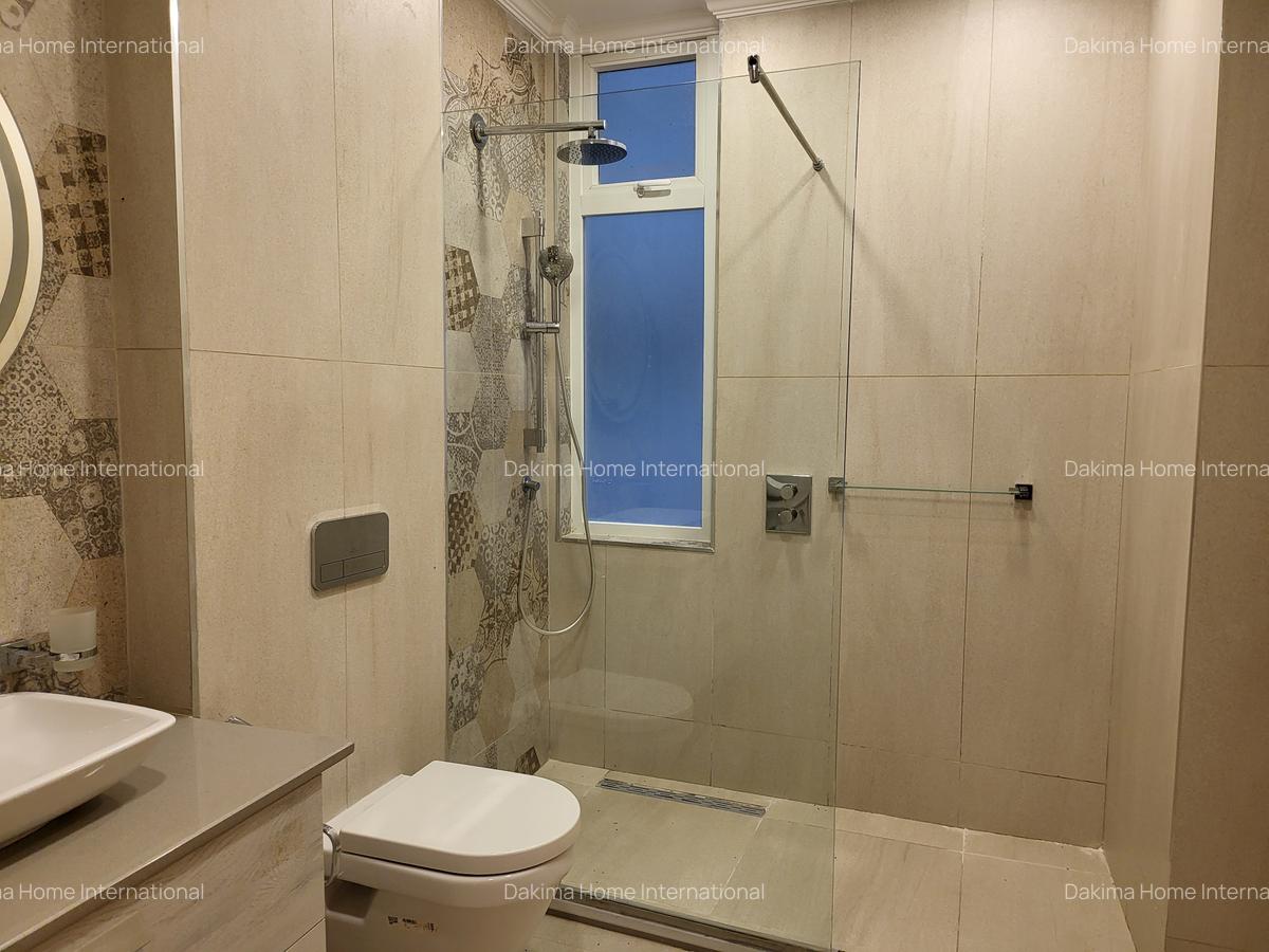 Furnished 2 Bed Apartment with En Suite in Parklands - 10