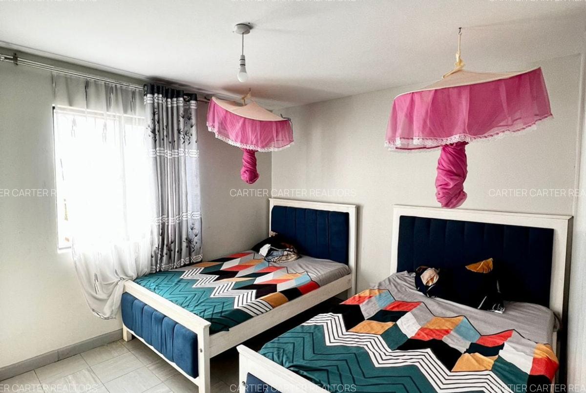 3 Bed Apartment with En Suite at Nyayo Estate - 3