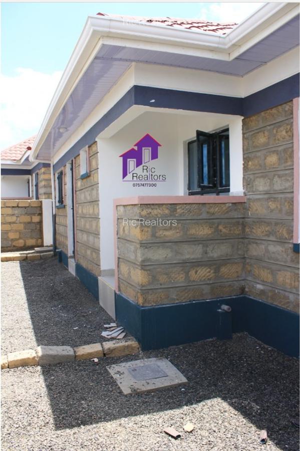 4 Bed House with En Suite at Merisho Road - 17