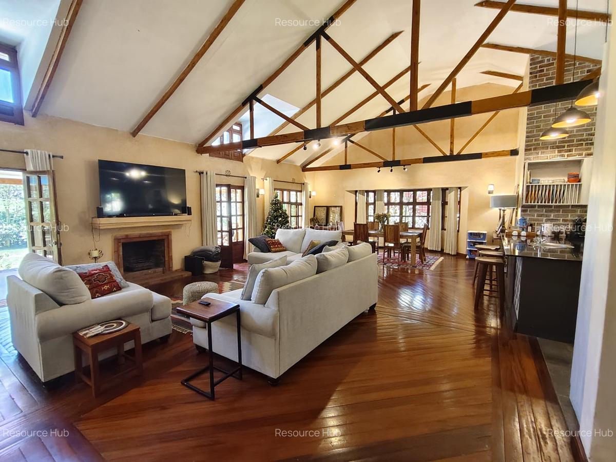 3 Bed House with En Suite at Karen - 7