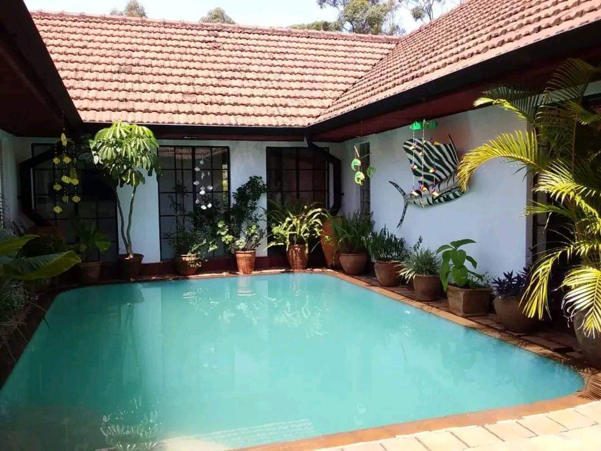 4 Bed House with En Suite at Mukoma Road - 4