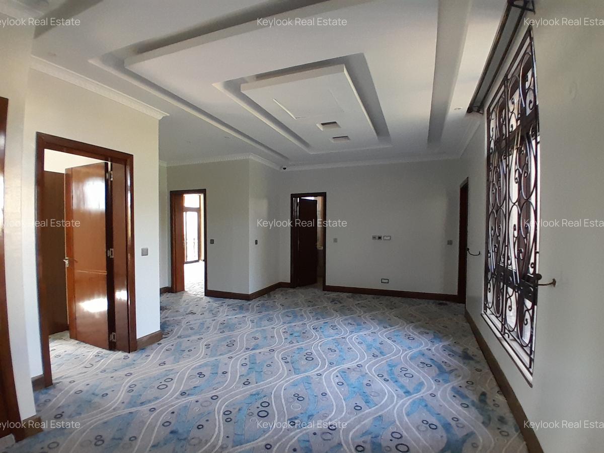 5 Bed Townhouse with En Suite at Maziwa Road - 6