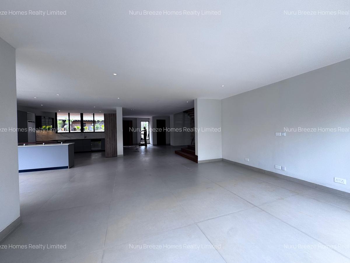 4 Bed Townhouse with En Suite in Loresho - 15