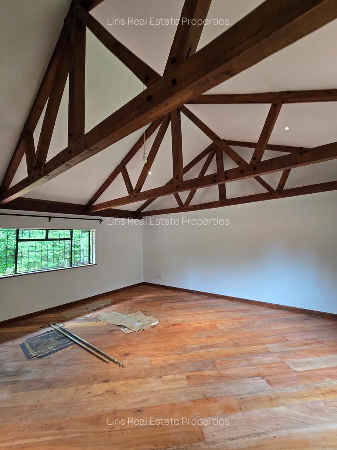 5 Bed House with En Suite in Kitisuru - 11