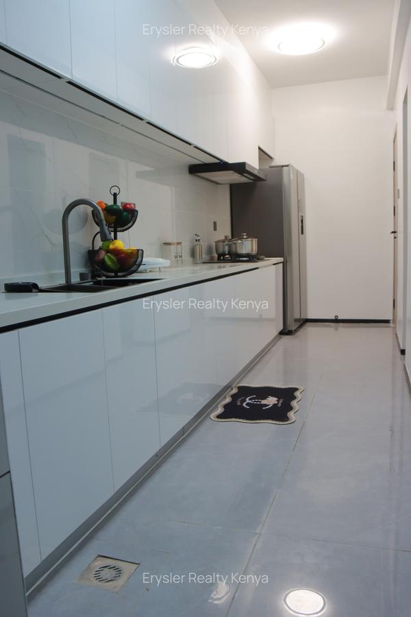 3 Bed Apartment with En Suite in Westlands Area - 9