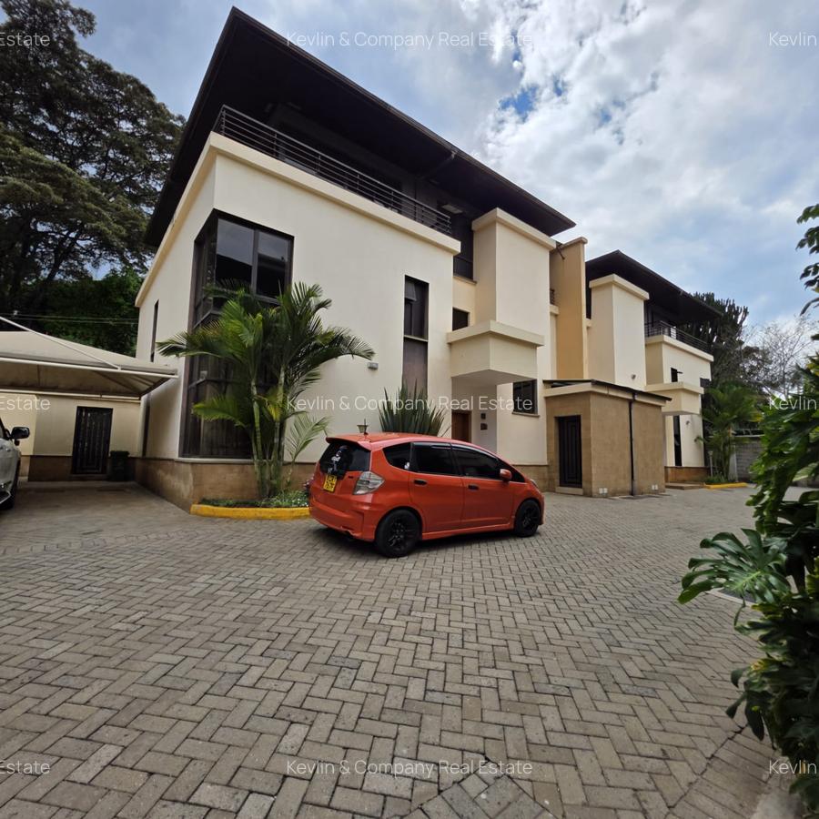 4 Bed Townhouse with En Suite in Lavington - 1