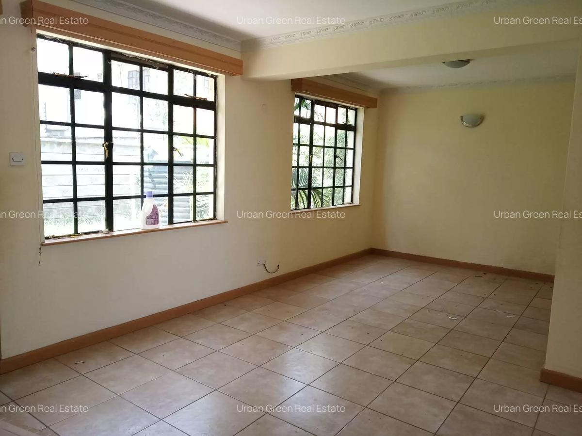 3 Bed Townhouse with En Suite in Syokimau - 4