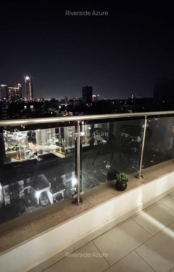 Serviced 3 Bed Apartment with En Suite at Rivers - 4