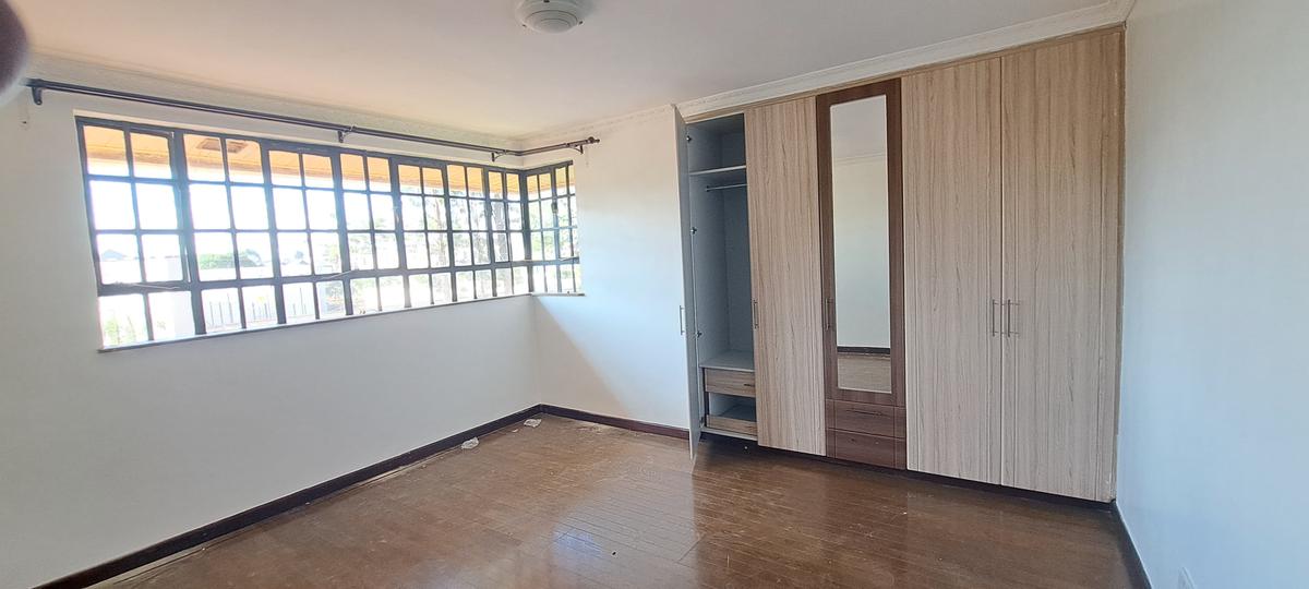 5 Bed Townhouse with En Suite in Kiambu Road - 15