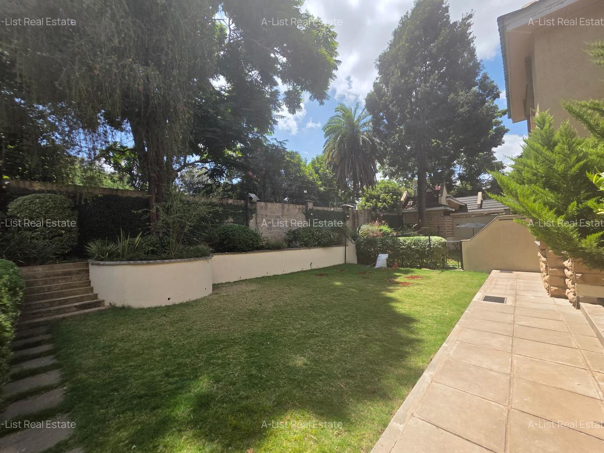 5 Bed Townhouse with En Suite at Convent Drive - 18