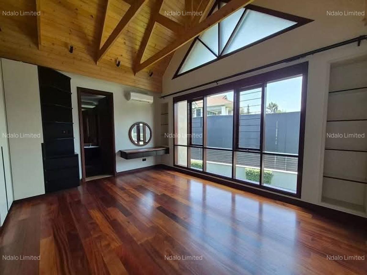 5 Bed House with En Suite at Runda - 15