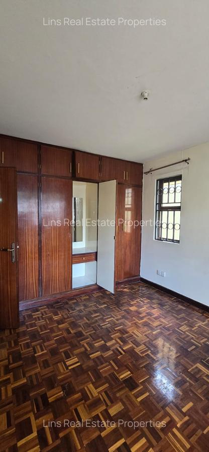 4 Bed Townhouse with En Suite in Lavington - 16