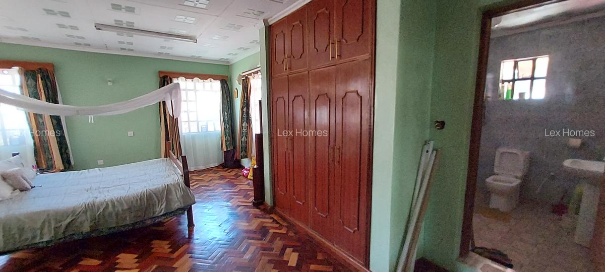 5 Bed House with En Suite at Rimpa - 16