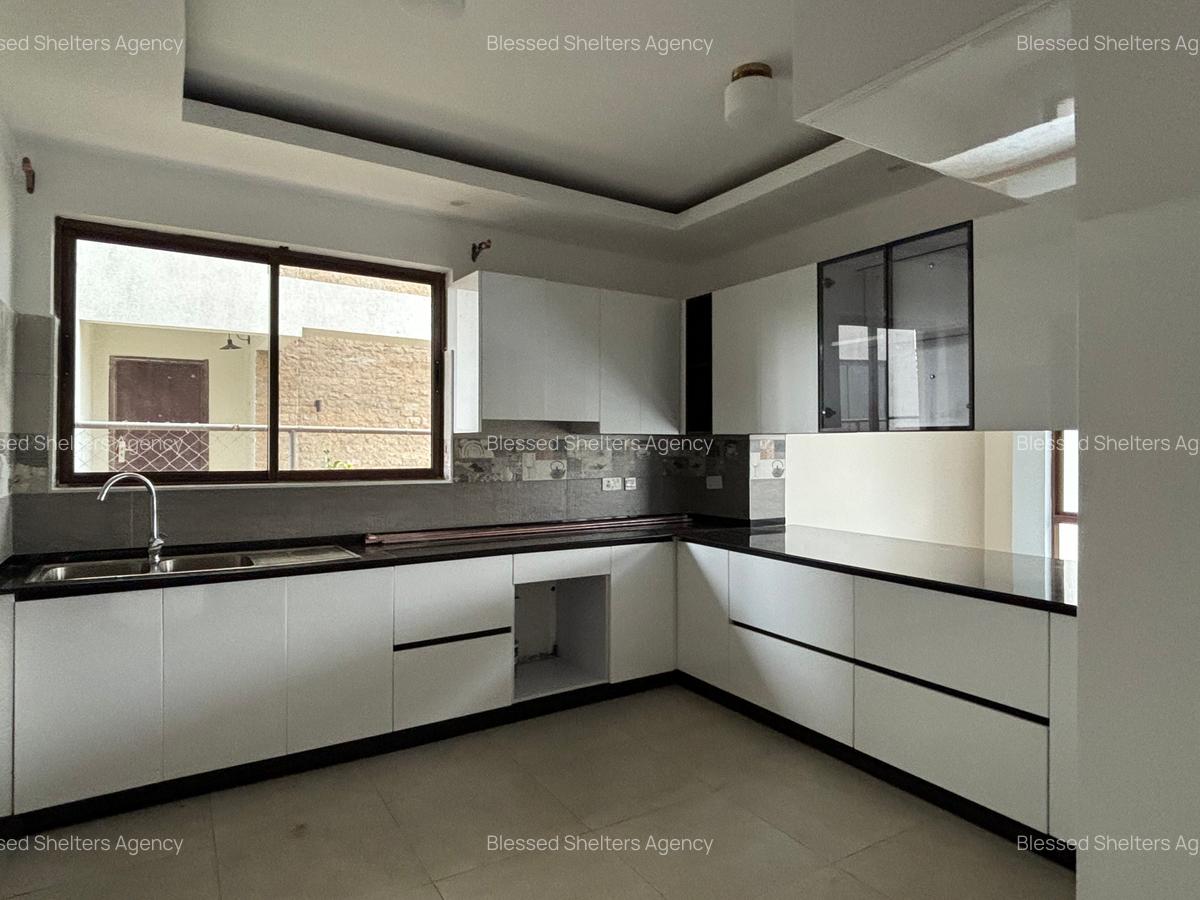 4 Bed Villa with En Suite in Kiambu Road - 7