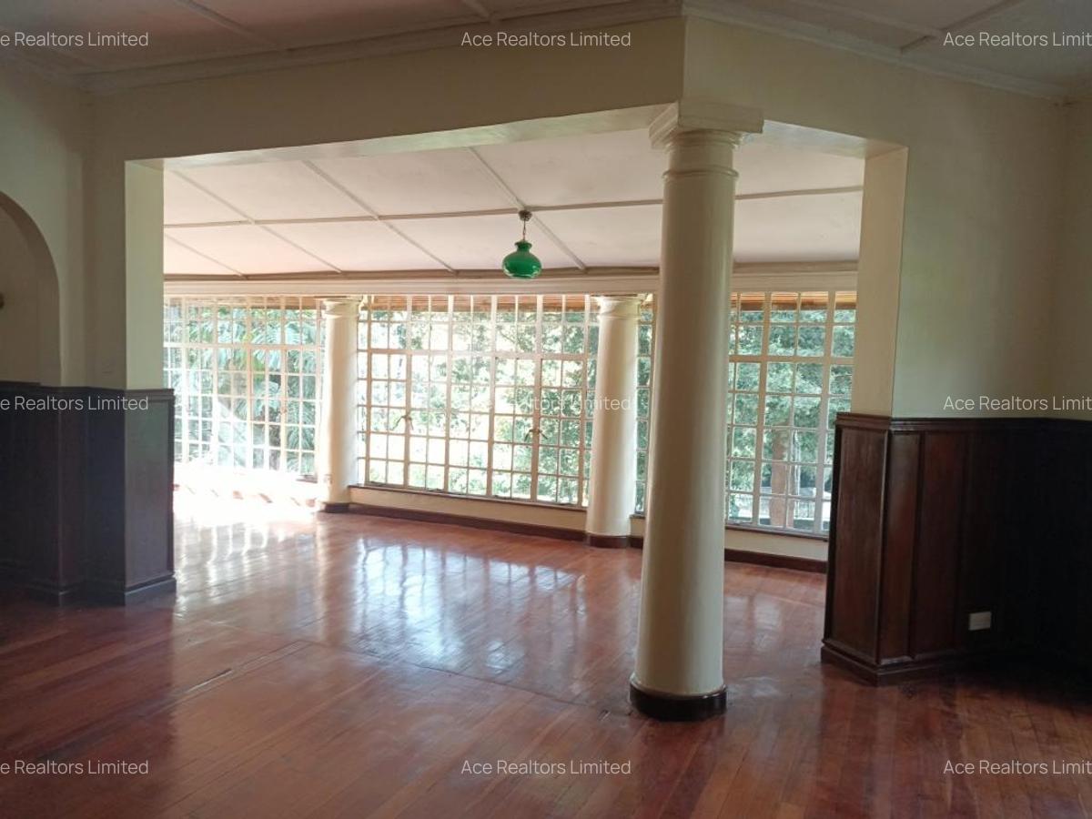 6 Bed Townhouse with En Suite at Muthaiga - 3