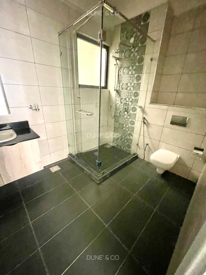 1 Bed Apartment with En Suite in Lavington - 12