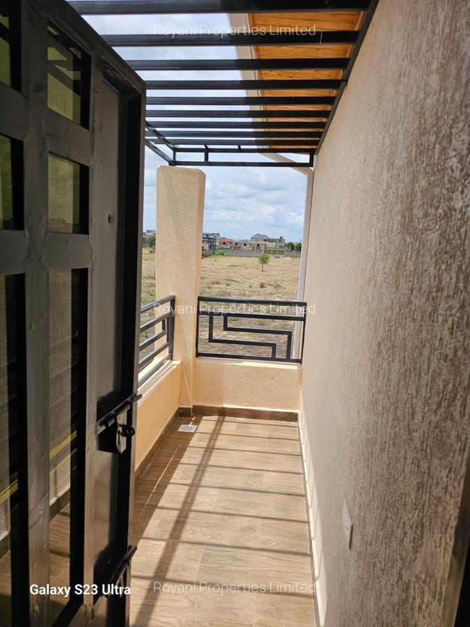 4 Bed House with En Suite in Kamakis - 14