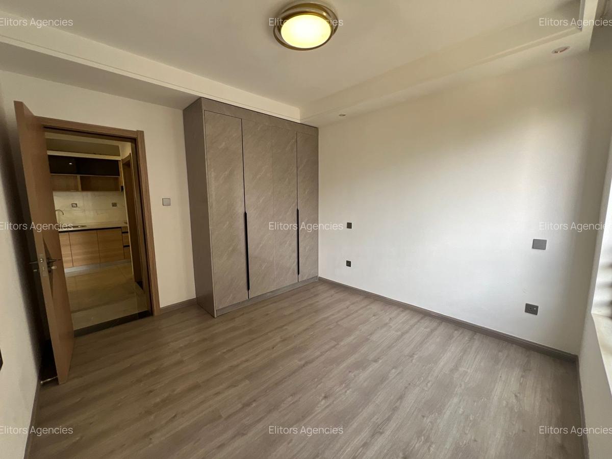 1 Bed Apartment with En Suite at Riverside Drive - 8