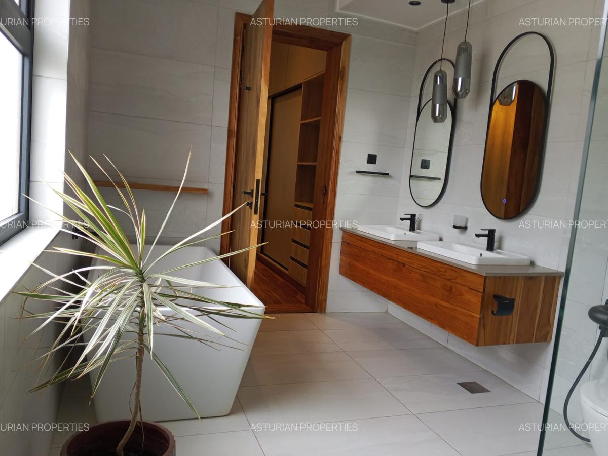 4 Bed Townhouse with En Suite in Westlands Area - 4