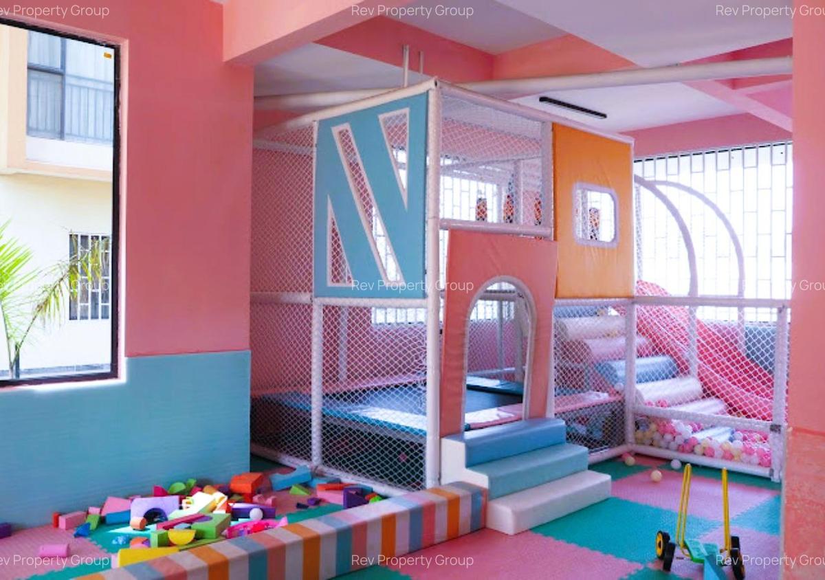 Furnished 3 Bed Apartment with En Suite in Kilimani - 16