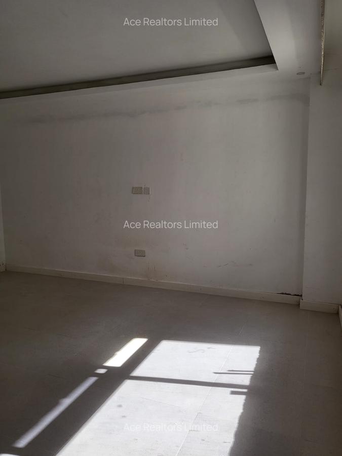2 Bed Apartment with En Suite at South C - 13