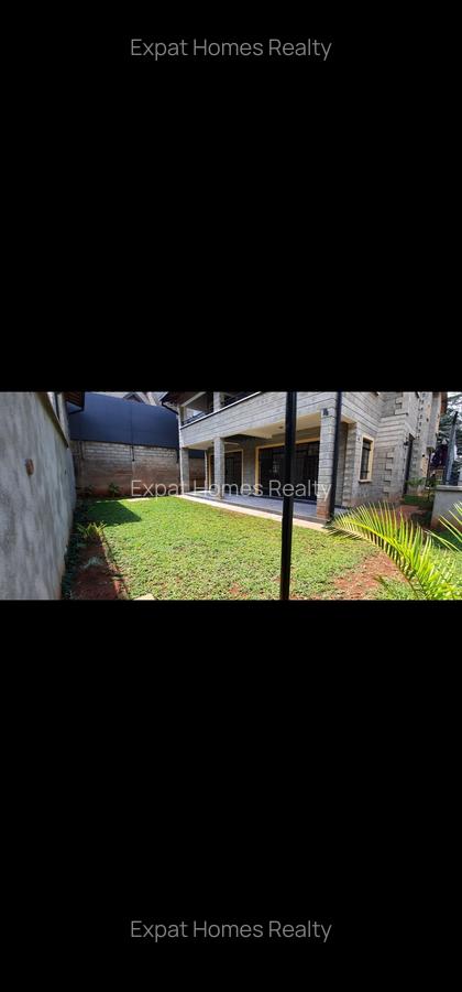 5 Bed Townhouse with En Suite in Lavington - 13