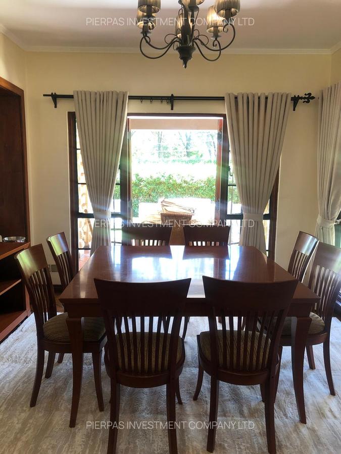 3 Bed Townhouse with En Suite in Ridgeways - 7