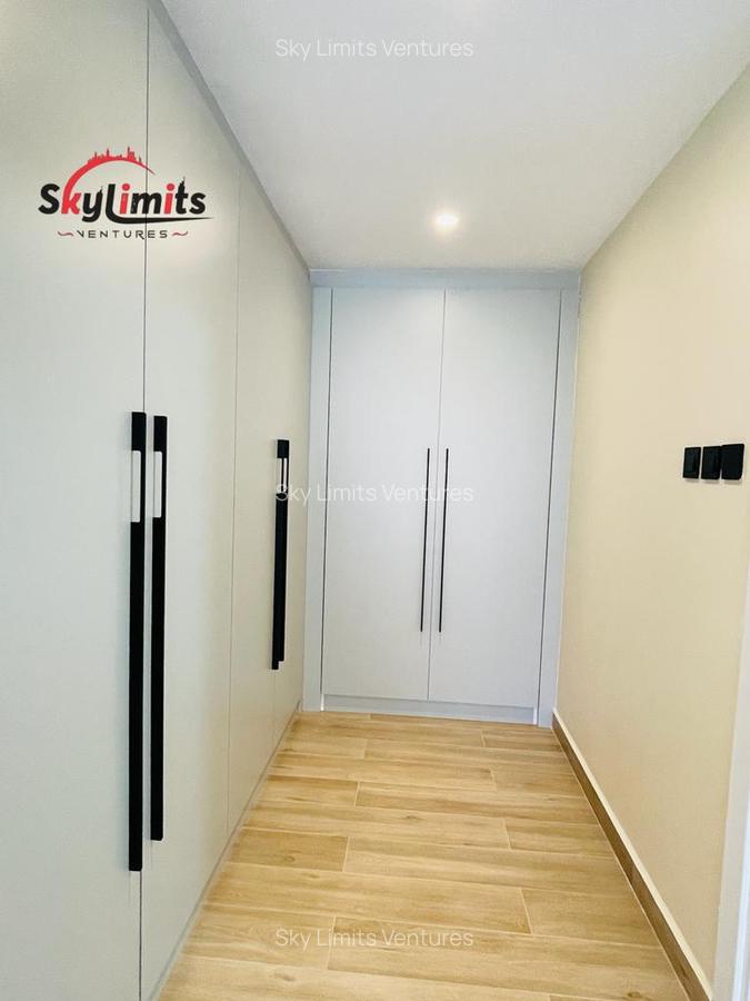 3 Bed Apartment with En Suite in General Mathenge - 11