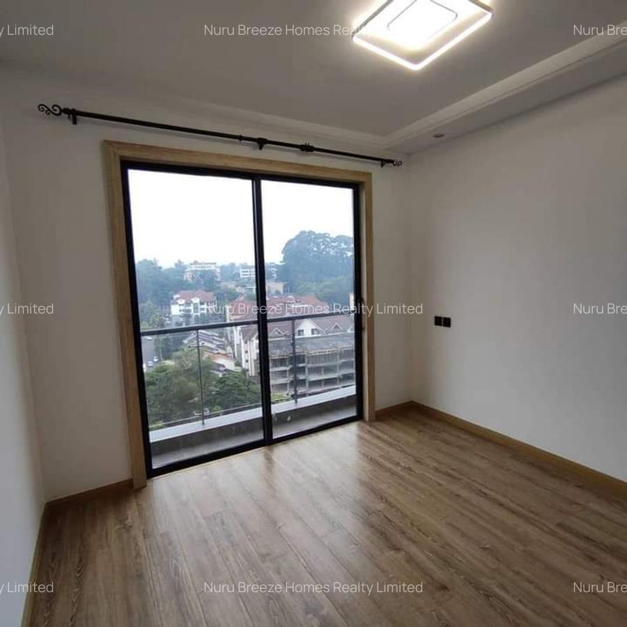 2 Bed Apartment with En Suite in Lavington - 19