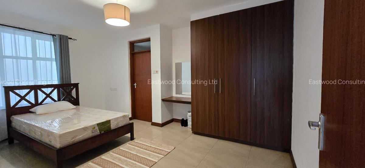 4 Bed Apartment with En Suite at 6Th Parklands - 4