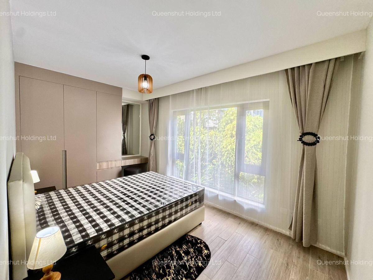 Serviced 2 Bed Apartment with En Suite in Rosslyn - 15