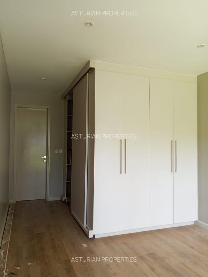 4 Bed Townhouse with En Suite in Runda - 14