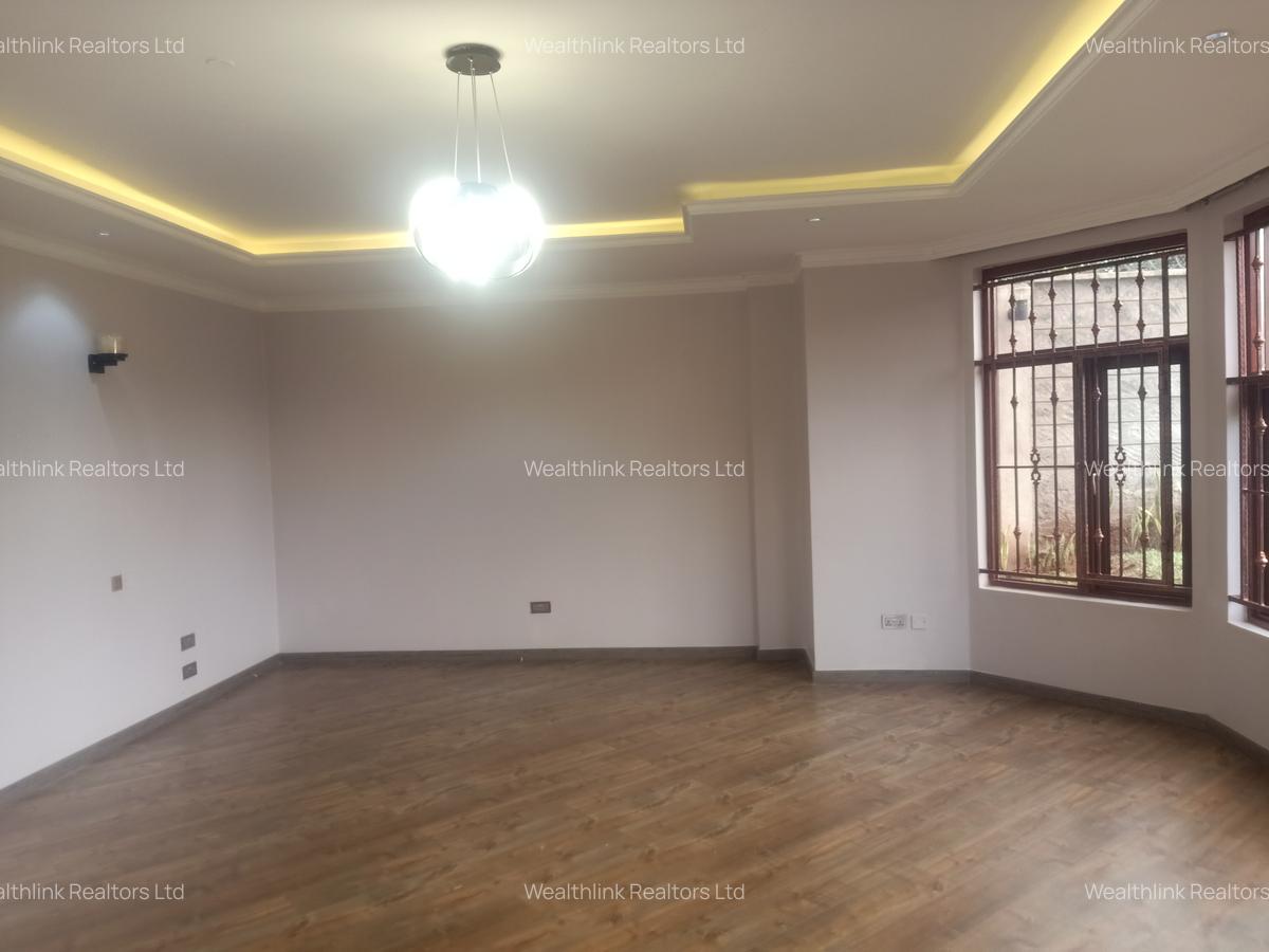 5 Bed House with En Suite at Muthaiga North - 10