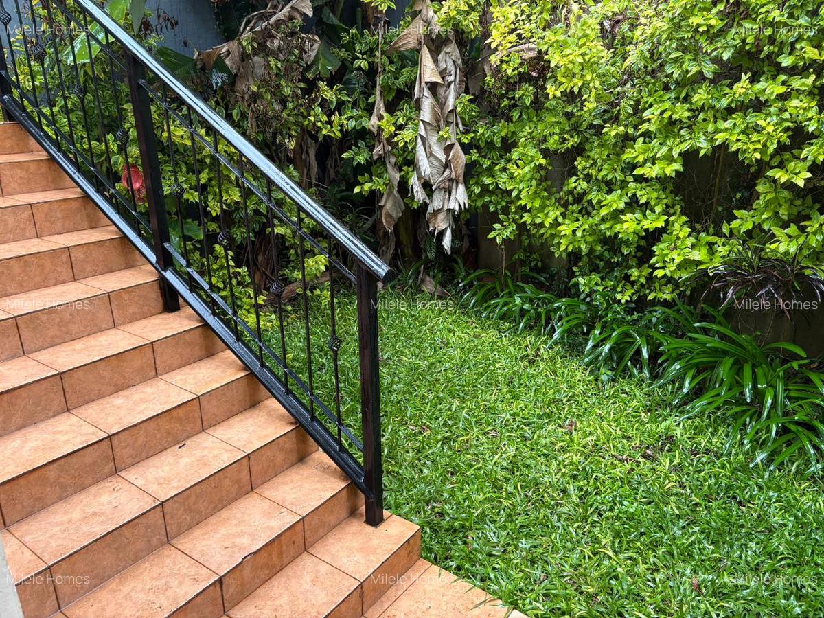 5 Bed Townhouse with En Suite at Limuru Road - 5