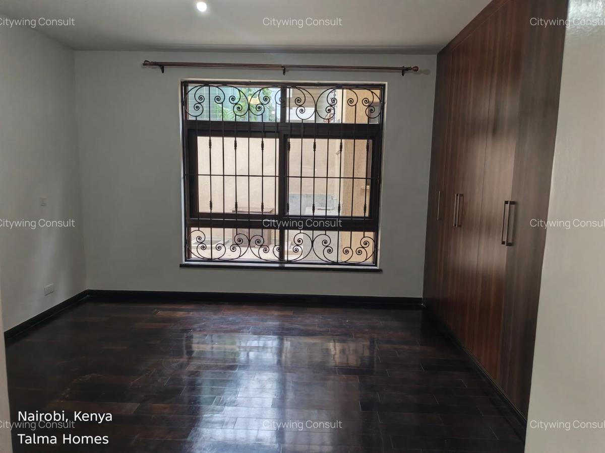 5 Bed Townhouse with En Suite at Ndoto Road - 14