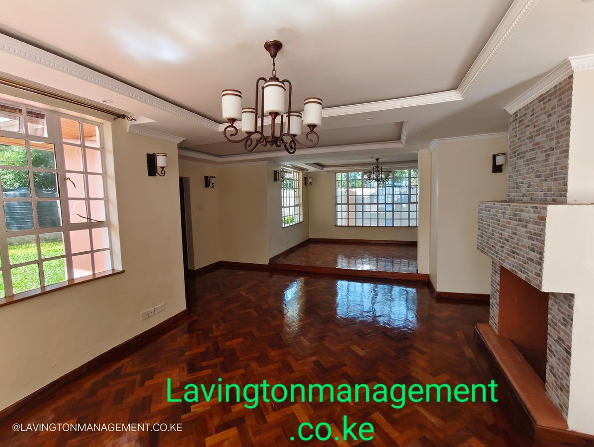 5 Bed Townhouse with En Suite at Lavington Green - 7