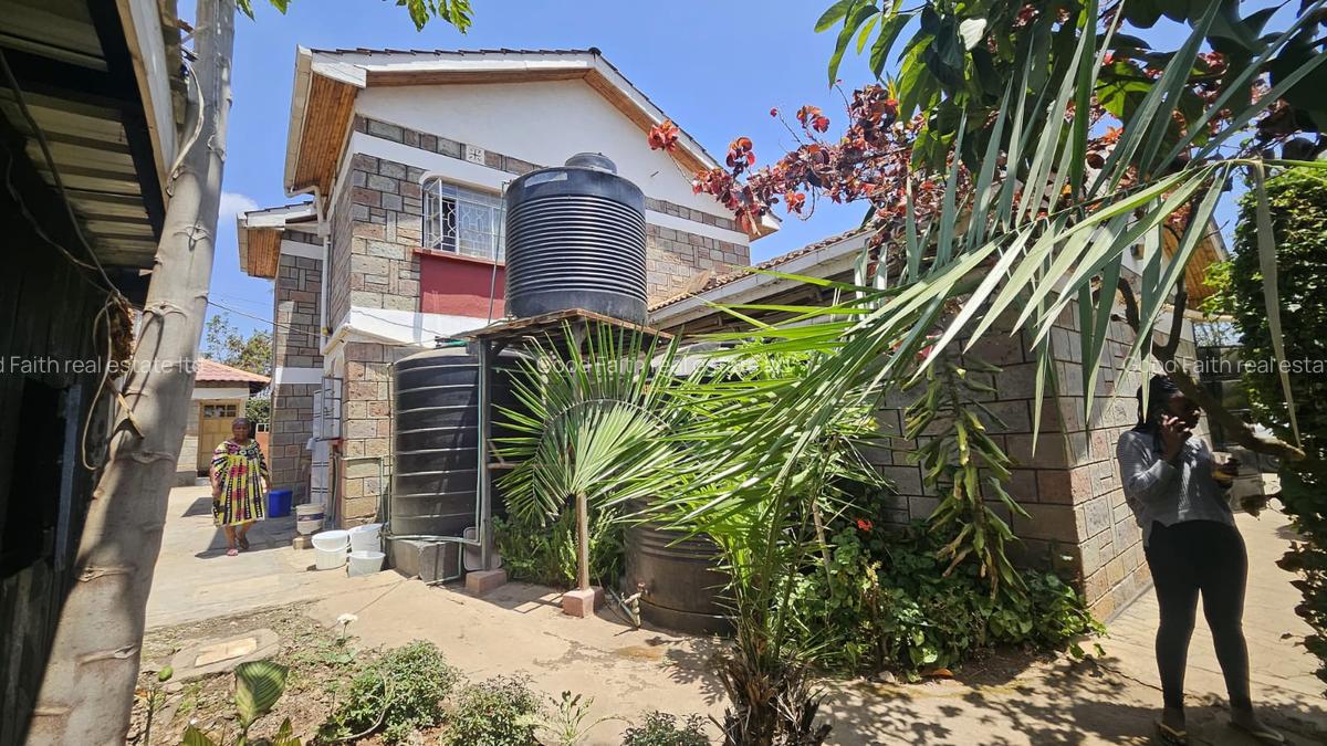 4 Bed House with En Suite in Thika Road - 14
