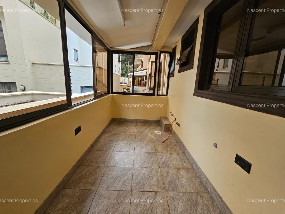 5 Bed Townhouse with En Suite in Lavington - 8