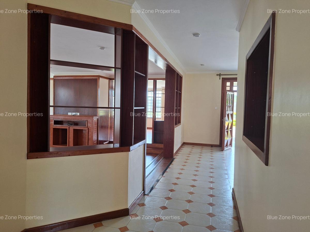 5 Bed House with En Suite at Off Mimosa Rd - 4