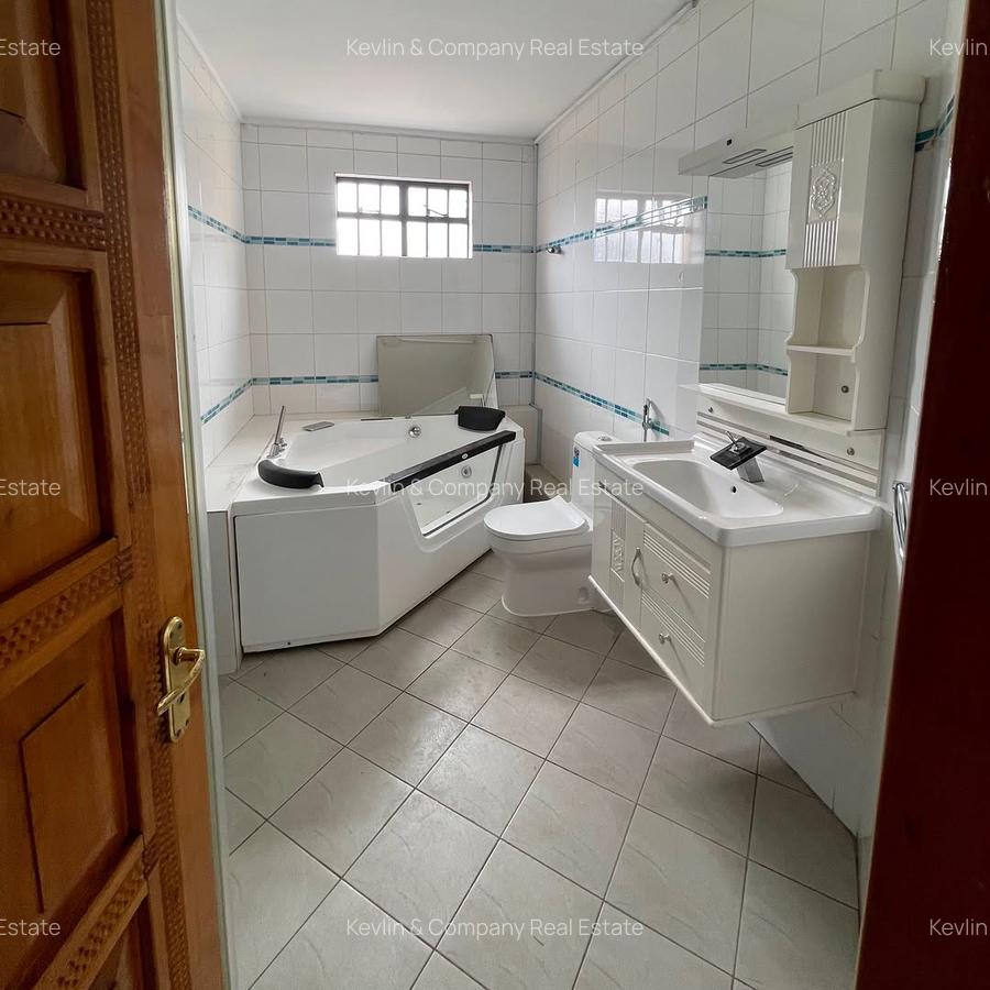 3 Bed Apartment with En Suite in Lavington - 18