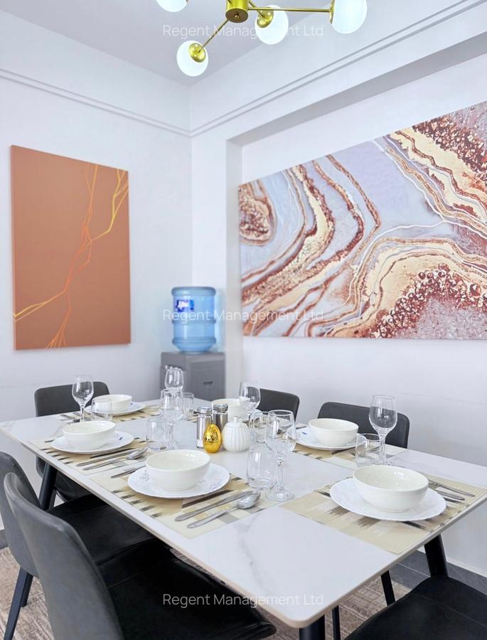 2 Bed Apartment with En Suite at Riverside Drive - 3