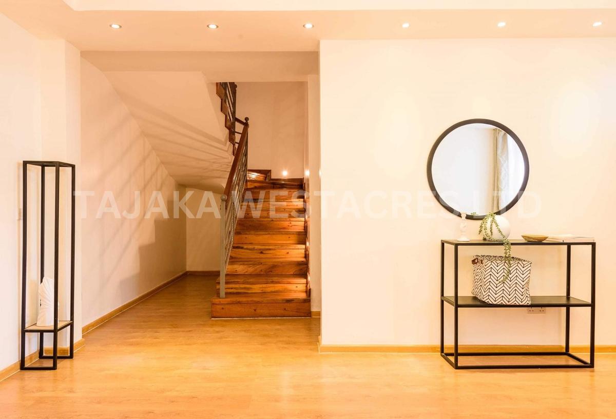 4 Bed Villa with En Suite at Off Katani Road - 10