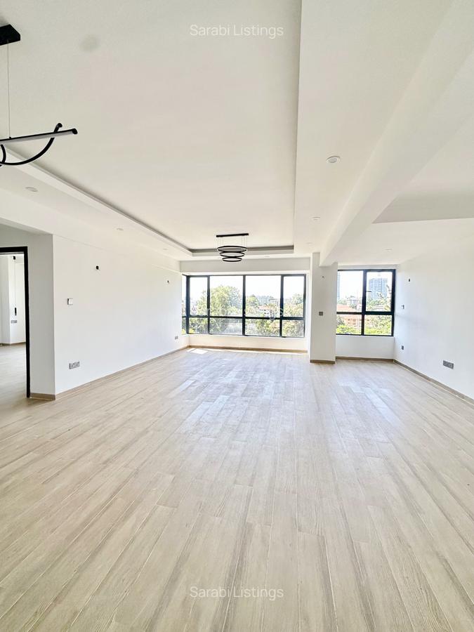 4 Bed Apartment with En Suite in Westlands Area - 1