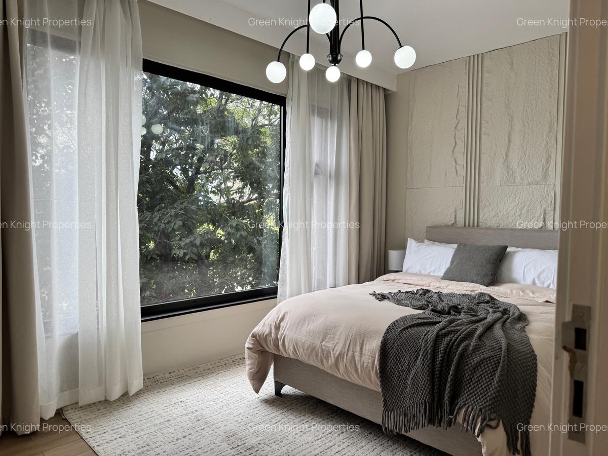 Serviced 2 Bed Apartment with En Suite in Lavington - 14