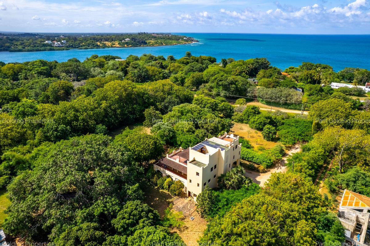 3 Bed Townhouse at Plantation - 3