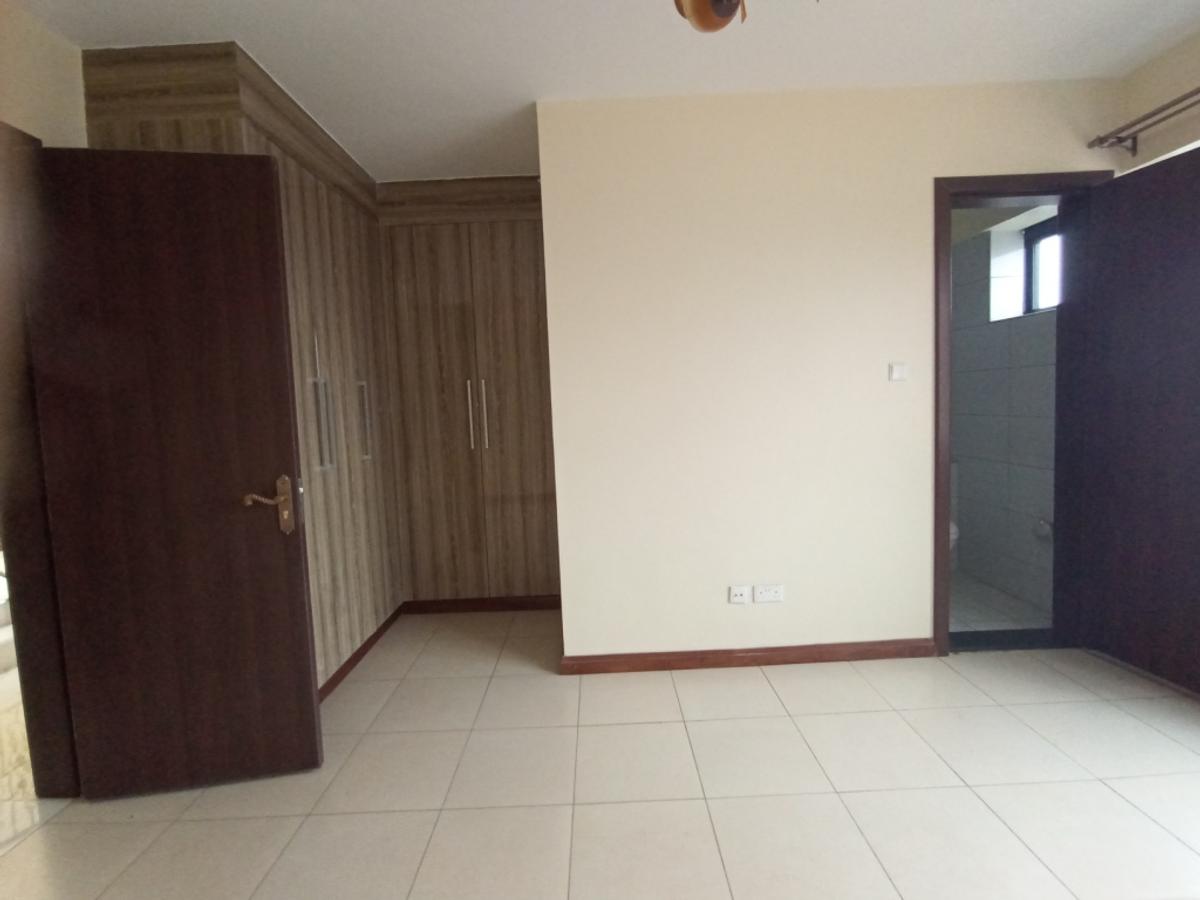 3 Bed Apartment with En Suite at Kabarserian Avenue Near Kianda School - 4