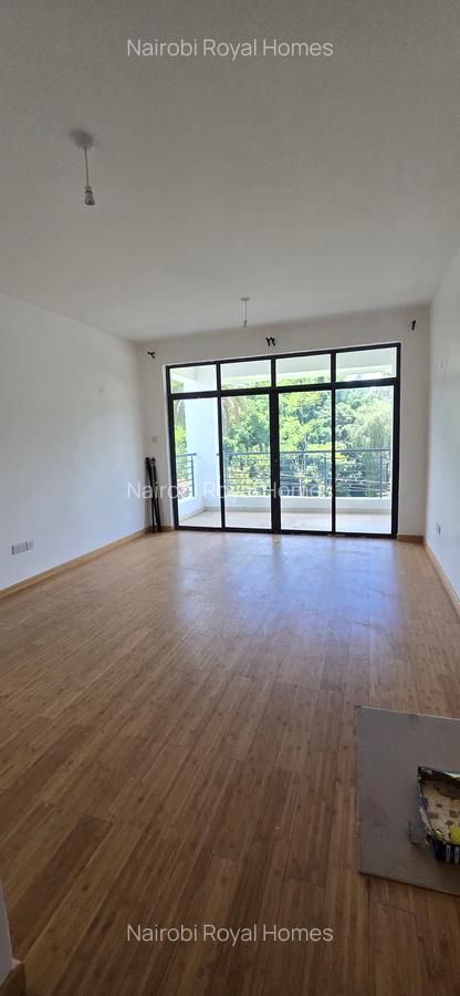 5 Bed Townhouse with En Suite at Convent Drive - 10