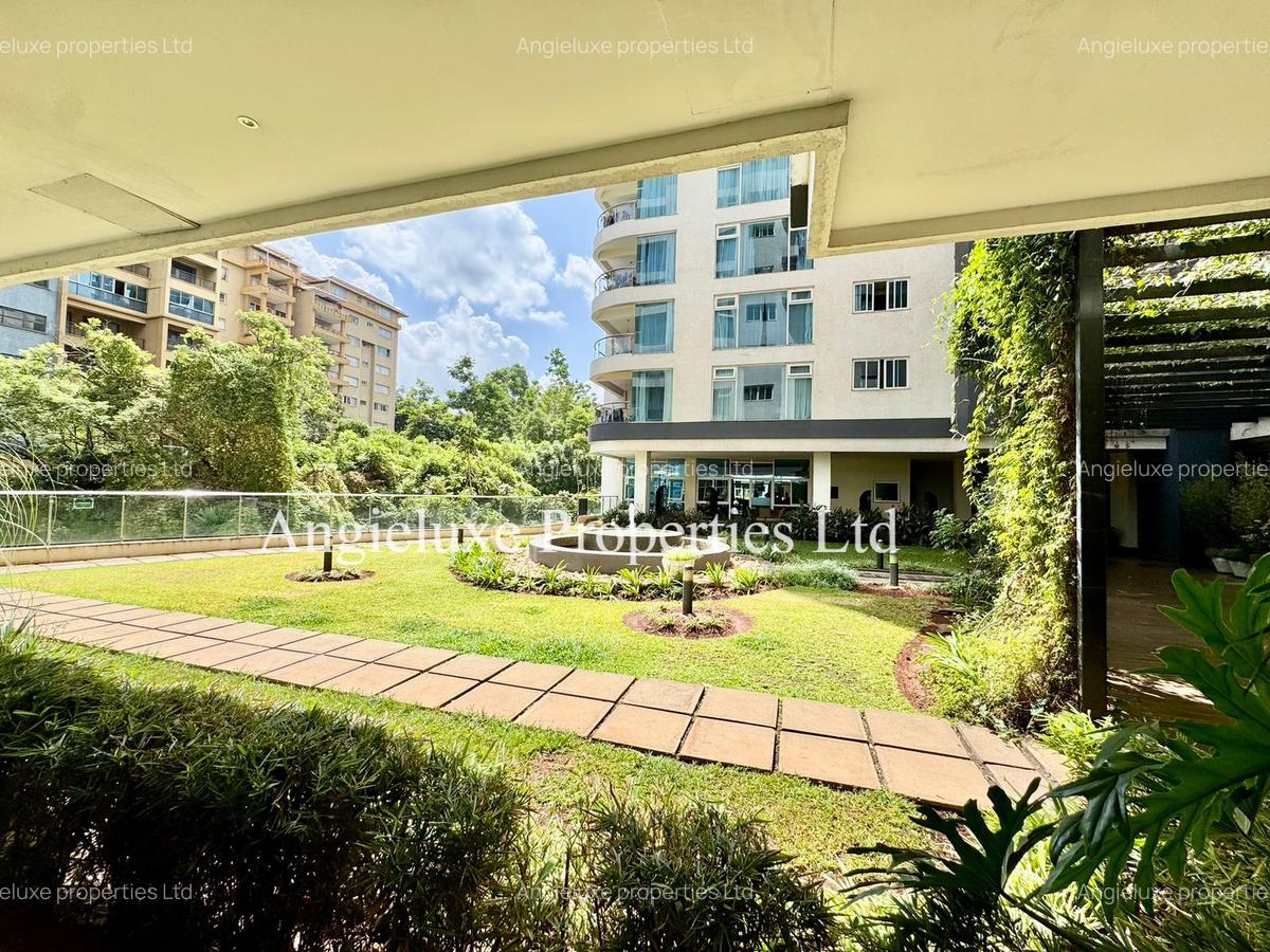 Furnished 3 Bed Apartment with En Suite at Riverside Drive - 15