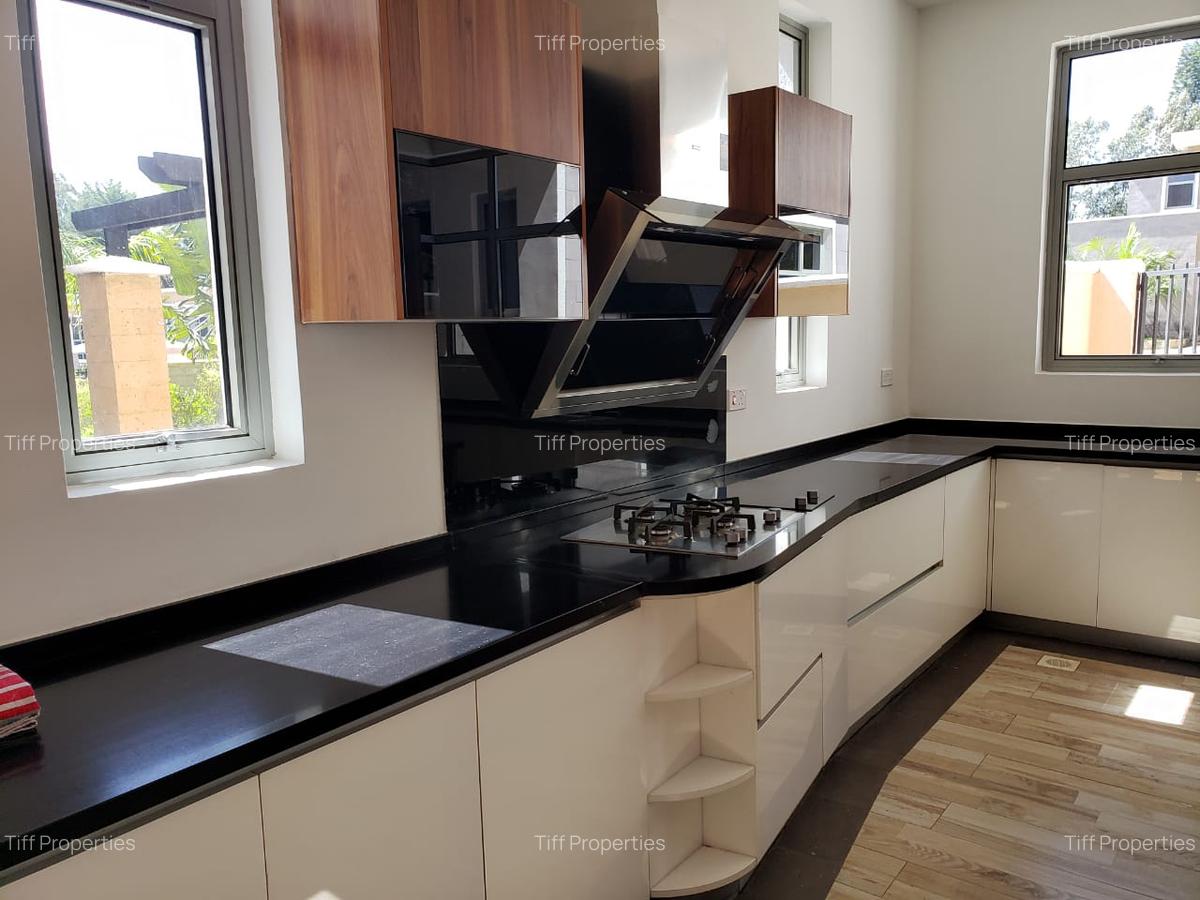 4 Bed Townhouse in Karen - 5